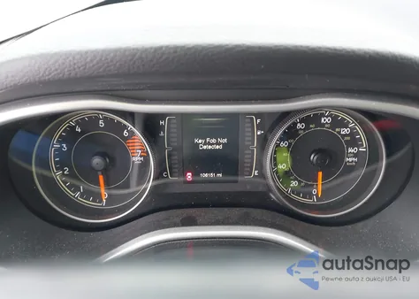 2018 Jeep Cherokee Latitude Plus 4X4 z USA, uszkodzony, nr VIN 1C4PJMLB6JD501100